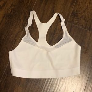 Never Worn VS Sports bra